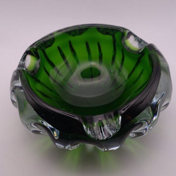 Nice Green Cigar Ash Tray - Picture 2 of 14